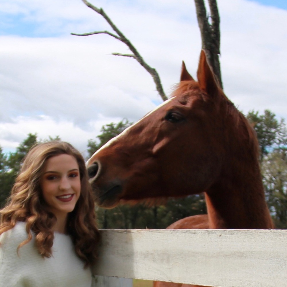 Meet your Posher, Ashley